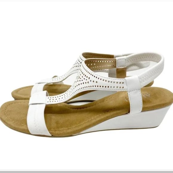 Alfani Womens Vacanzaa White Wedge Sandals Size 5.5 - Picture 2 of 5